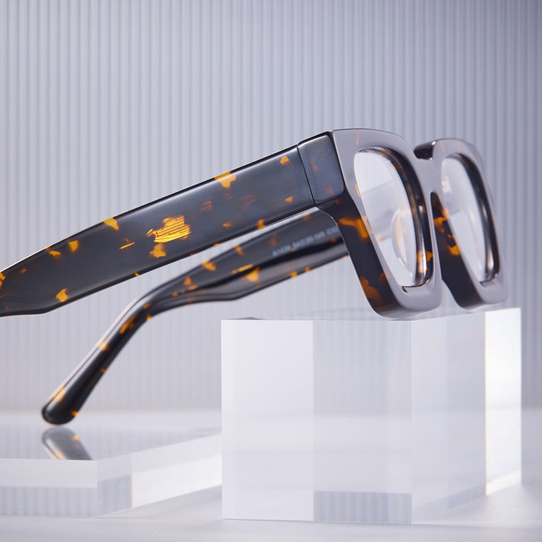 The Tyrant optical customize BP135